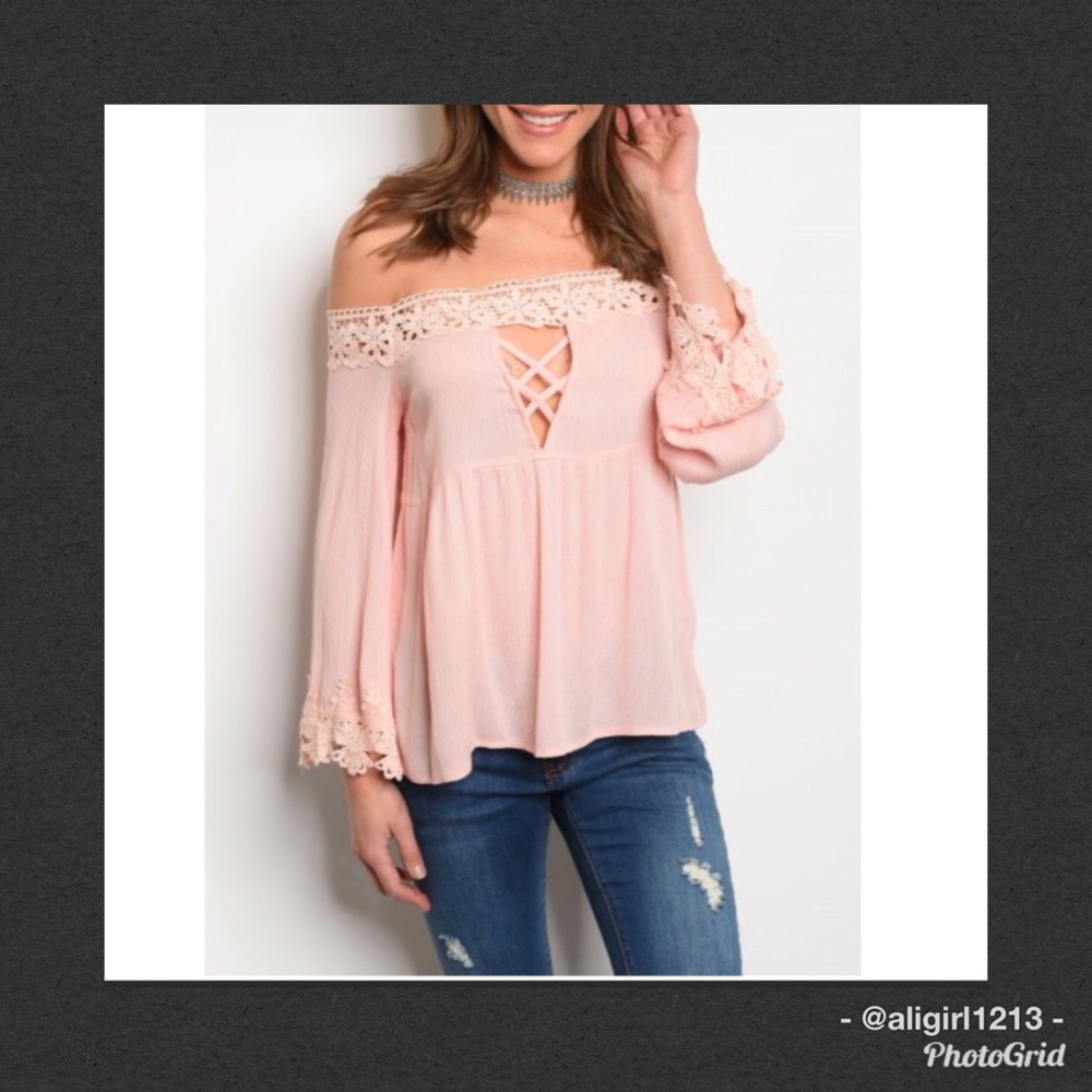 LAST 2 - CLEARANCE -!Boho Off The Shoulder Top